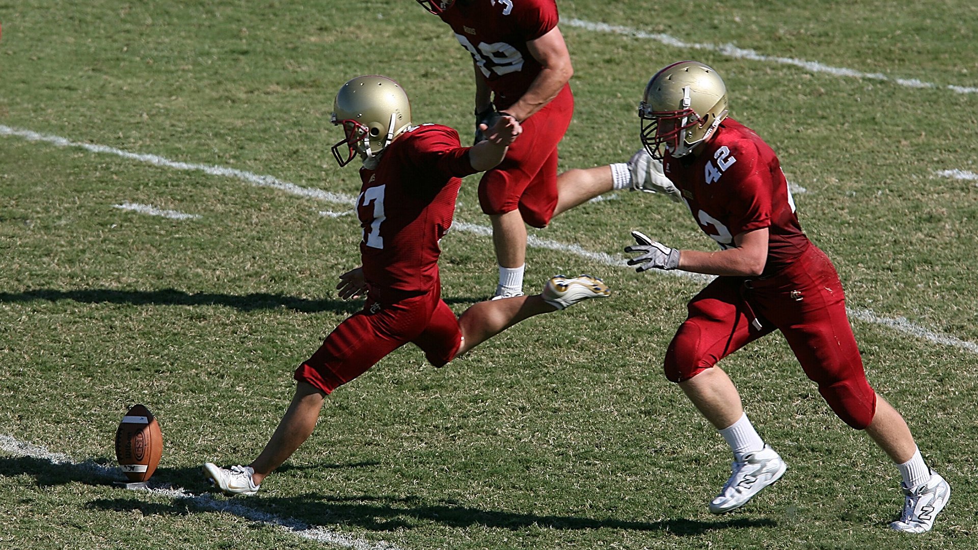 英超争冠与上海翻盘，体育叙事中的不可能如何重塑现实