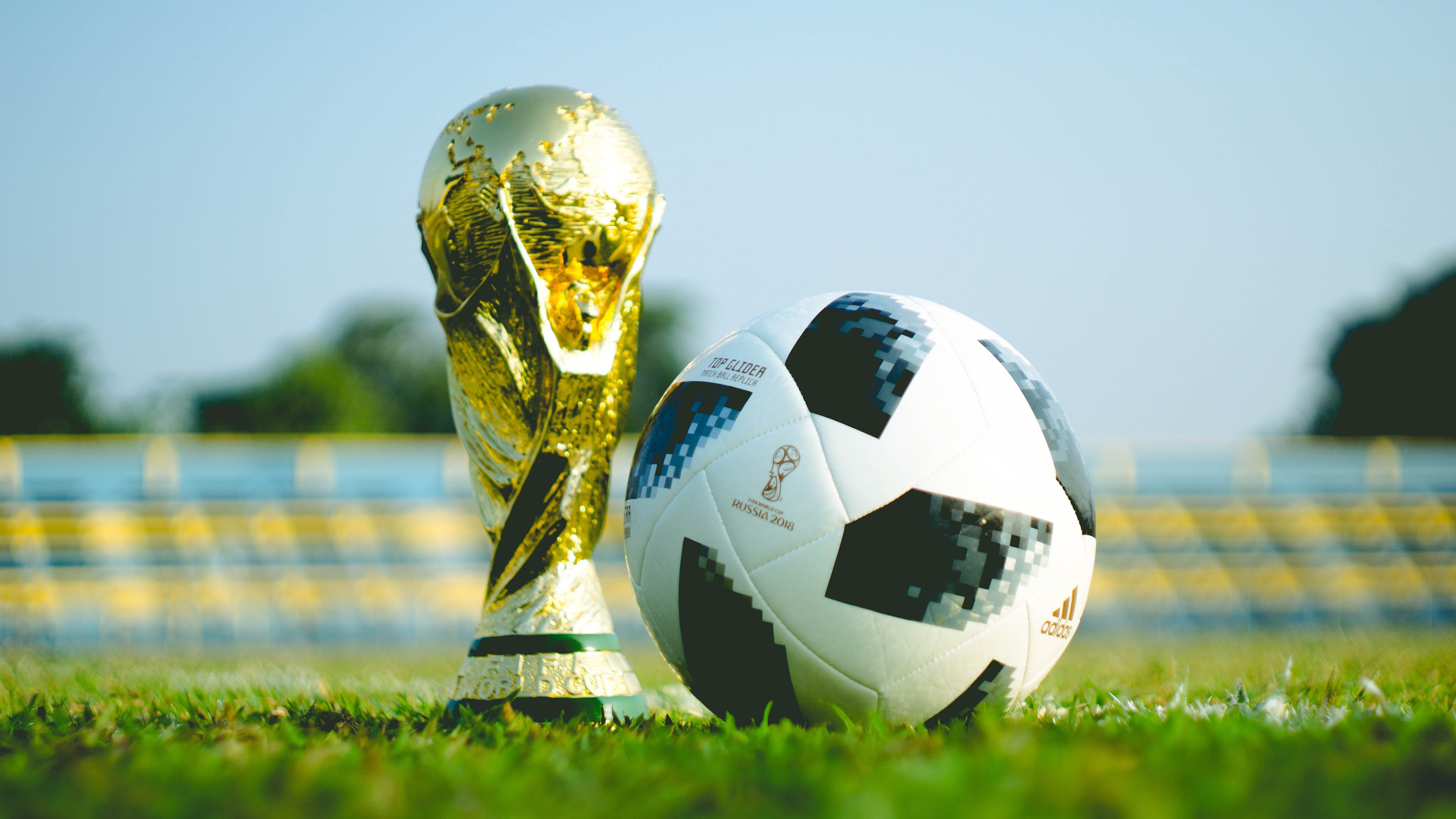 开云体育世界杯-逆转之王！美国队主场3-2力克巴西，世界杯A组上演疯狂一夜